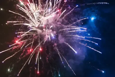 Kumpulan Ucapan Selamat Tahun Baru 2026 Penuh Makna dan Inspirasi
