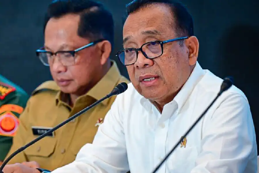 Pemerintah Percepat Pemulihan Pascabencana di Aceh, Sumatra Utara, dan Sumatra Barat Pemerintah mempercepat pemulihan pascabencana di Aceh, Sumatra Utara, dan Sumatra Barat dengan fokus rehabilitasi, infrastruktur, kesehatan, pendidikan, dan ekonomi.