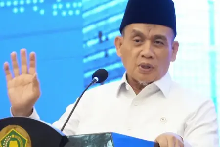 Wakil Menteri Agama Romo Muhammad Syafi’i