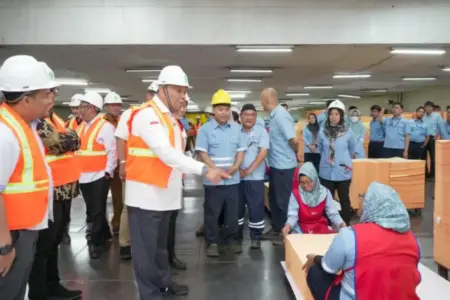Wamenaker Minta Perusahaan Konsisten Jalankan Norma Ketenagakerjaan agar Pekerja Terlindungi