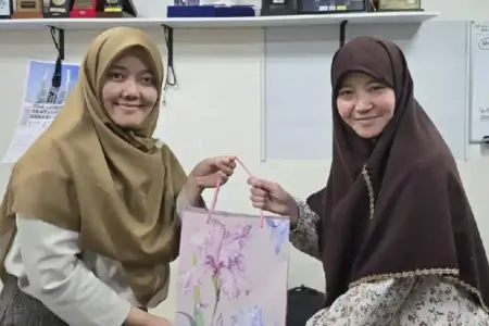 Shofia Cahaya Bangsa jajaki kerja sama dengan Rumaisa Korea di Seoul, bahas webinar muslimah dan peluang beasiswa di Korea Selatan.