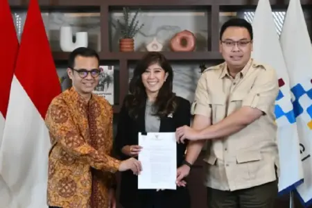 Pemerintah melarang anak di bawah 16 tahun memiliki akun di platform digital berisiko tinggi mulai 28 Maret 2026 untuk melindungi anak dari ancaman ruang siber.