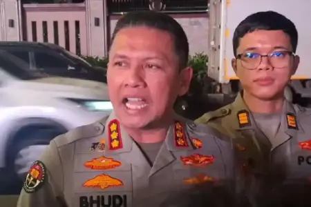 Polisi Selidiki Pembunuhan Pasutri Eks Pegawai JICT di Bekasi, Tim Gabungan Turun Tangan Kepala Bidang Humas Polda Metro Jaya, Budi Hermanto