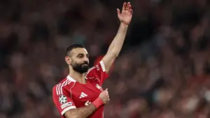 Dejan Lovren Bongkar Penyebab Mohamed Salah Tinggalkan Liverpool Mohamed Salah resmi umumkan tinggalkan Liverpool di akhir musim. (foto dok Liverpool)