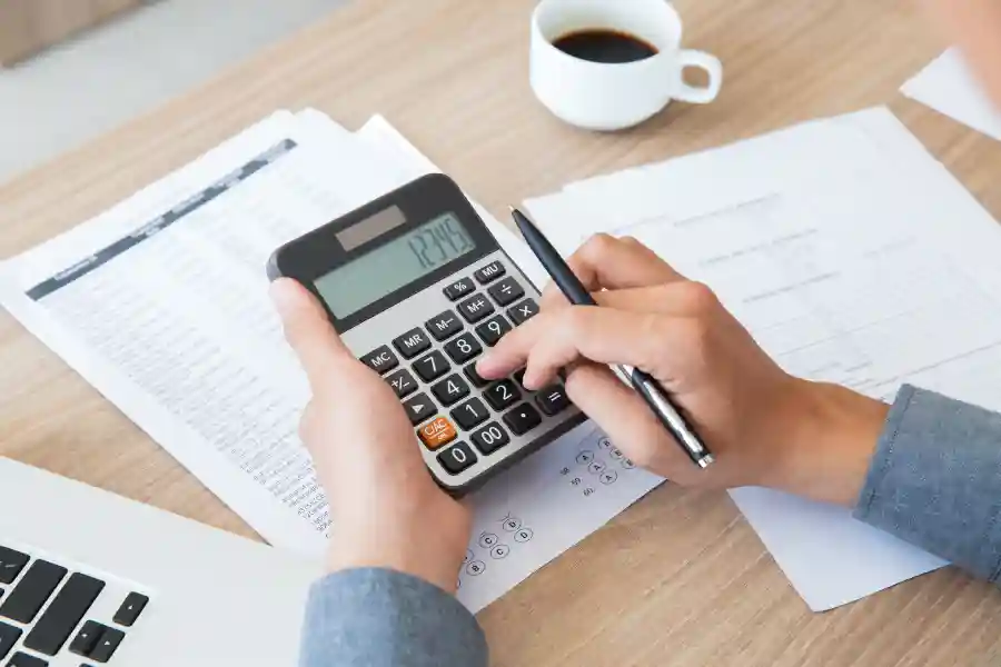 Tips Mengelola Gaji di Bawah UMR agar Tetap Cukup hingga Akhir Bulan