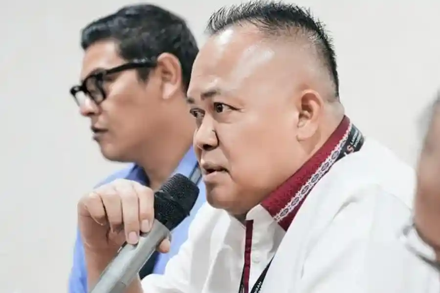 Pansus BUMD DPRD Jatim mengebut rekomendasi strategis untuk perbaikan tata kelola. Puspa Agro, JGU, hingga limbah B3 jadi sorotan.