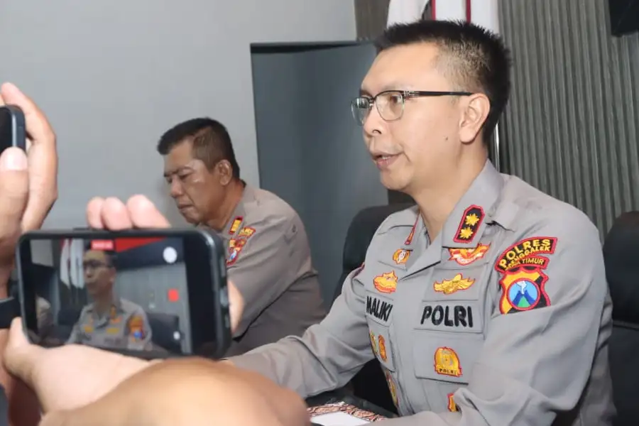 Bandar Arisan Bodong Asal Trenggalek Ditangkap di Timor Leste, Polisi Ungkap Modus dan Kerugian Ratusan Juta Kapolres Trenggalek, Ridwan Maliki