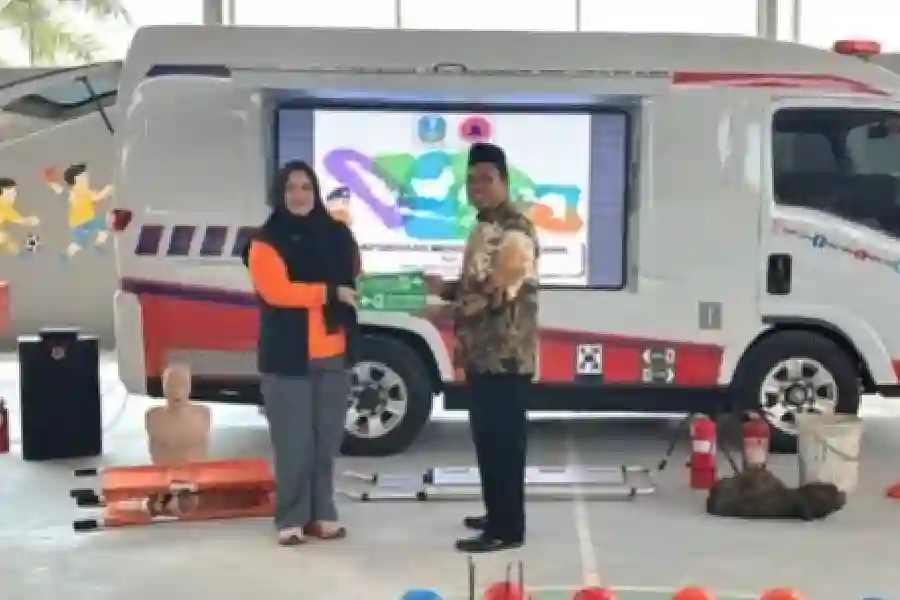 BPBD Jatim tingkatkan kesiapsiagaan siswa dan santri melalui edukasi kebencanaan Mosipena di sekolah dan pondok pesantren.