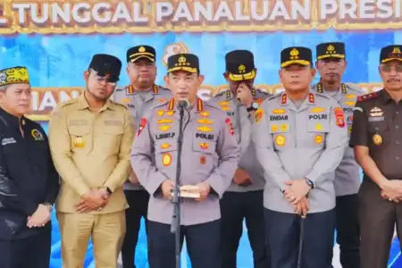 Kapolri Resmikan Asrama dan Sarpras Polda Kaltim, Perkuat Layanan Polisi Penyangga IKN Kapolri Listyo Sigit resmikan asrama dan sarpras Polda Kaltim di Samarinda untuk memperkuat pelayanan masyarakat dan dukungan keamanan IKN.