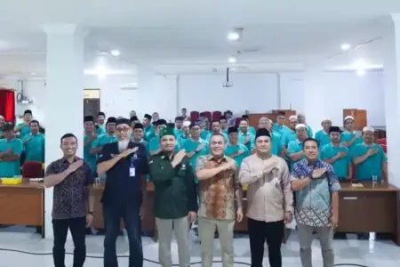 PTPN IV PalmCo dan Kemenag Pekanbaru Gelar Pelatihan Kurban Bersyariah, Cetak Juru Sembelih Halal Profesional PTPN IV PalmCo bersama Kemenag Pekanbaru menggelar pelatihan kurban bersyariah untuk mencetak juru sembelih halal profesional.