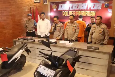 Polres Pasuruan mengungkap tiga kasus kejahatan jalanan di Pandaan dan Pasrepan. Tiga tersangka ditangkap, satu pelaku masih buron.