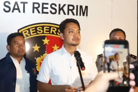 Polres Pelabuhan Tanjungperak Tangkap Residivis Narkoba Pelaku Curanmor di Surabaya Kasatreskrim Polres Pelabuhan Tanjungperak AKP M Prasetyo
