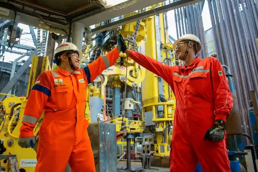 Pertamina Hulu Indonesia melampaui target produksi migas Triwulan I 2026 dengan capaian 60,44 ribu bopd dan 619 mmscfd gas.