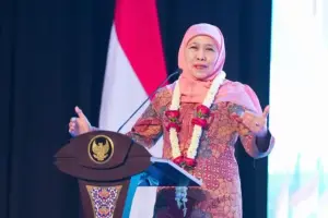 Gubernur Jawa Timur Khofifah Indar Parawansa