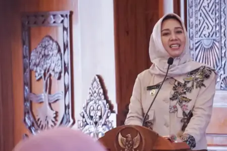 Wali Kota Mojokerto Perkuat SDM MPP Gajah Mada, Dorong Pelayanan Prima dan Kemudahan Investasi Daerah Wali Kota Mojokerto memperkuat kapasitas SDM MPP Gajah Mada guna meningkatkan pelayanan publik, mempercepat investasi, dan mendorong ekonomi daerah.