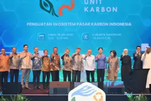 Pemerintah Luncurkan SRUK, Sistem Registri Unit Karbon untuk Perkuat Pasar Karbon Indonesia yang Transparan Pemerintah meluncurkan SRUK sebagai sistem registri unit karbon nasional untuk memperkuat pasar karbon Indonesia yang transparan dan berintegritas.