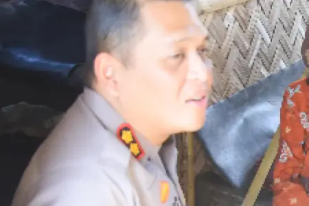 Respons Cepat Polres Mojokerto Kota Tindaklanjuti Laporan Warga, Sopir Truk Ditemukan Meninggal di Bypass Polres Mojokerto Kota merespons cepat laporan warga terkait sopir truk yang ditemukan meninggal di Jalan Bypass. Korban diduga wafat karena sakit.