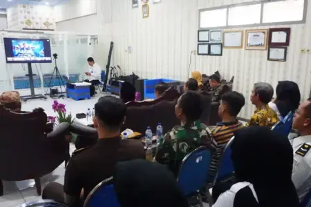 Lapas Mojokerto Tegaskan Komitmen Berantas Narkoba pada Puncak Hari Anti Narkotika Internasional 2026 Lapas Mojokerto mengikuti puncak HANI 2026 bersama BNN Kota Mojokerto dan Forkopimda untuk memperkuat sinergi pemberantasan narkoba.