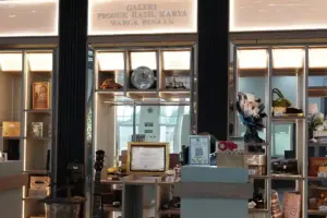 Kanim Bogor menghadirkan Galeri Warga Binaan untuk memasarkan produk hasil karya narapidana sebagai dukungan pembinaan Kemenimipas.