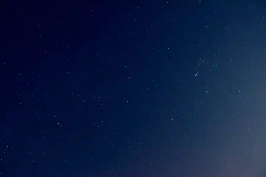 Fenomena Langit Juli 2026: Ada Hujan Meteor, Bima Sakti hingga Bulan Purnama Rusa